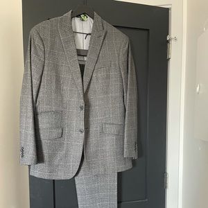 Banana republic suit
